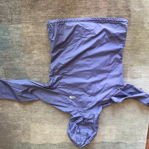 North face rain jacket - Picture 5 of 5